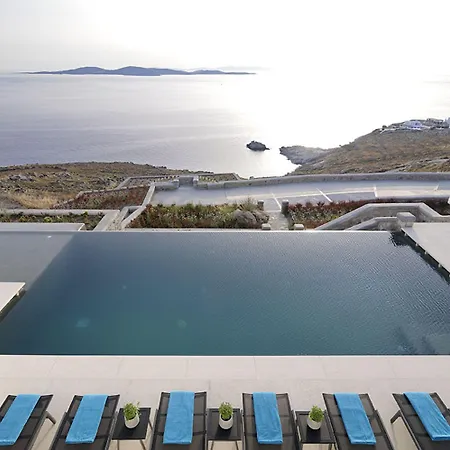 Bluebird Sunbird Villa Mykonos Town